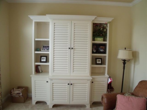 Florida Style Sewing Cabinet with Louvered Doors