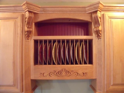 Plate Rack with Cranberry Beadboard Back