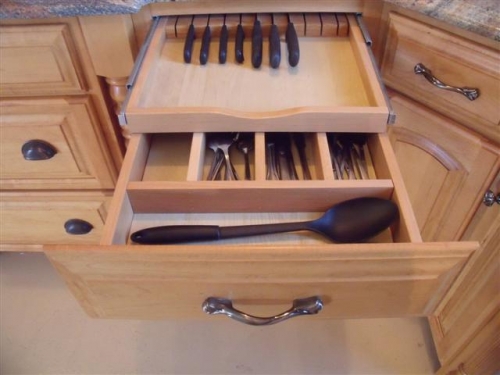 Silverware Drawer with Knife Block Pullout Above