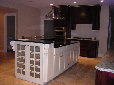 Shaker Style Doors and Drawers with 3'' Rails